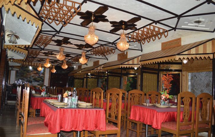 Shah Abbas Hotel At Dal Lake Srīnagar Exteriör bild